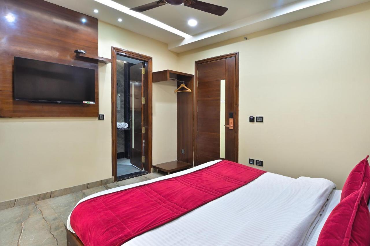 Hotel Vanson Delite - New Delhi Railway Station Buitenkant foto