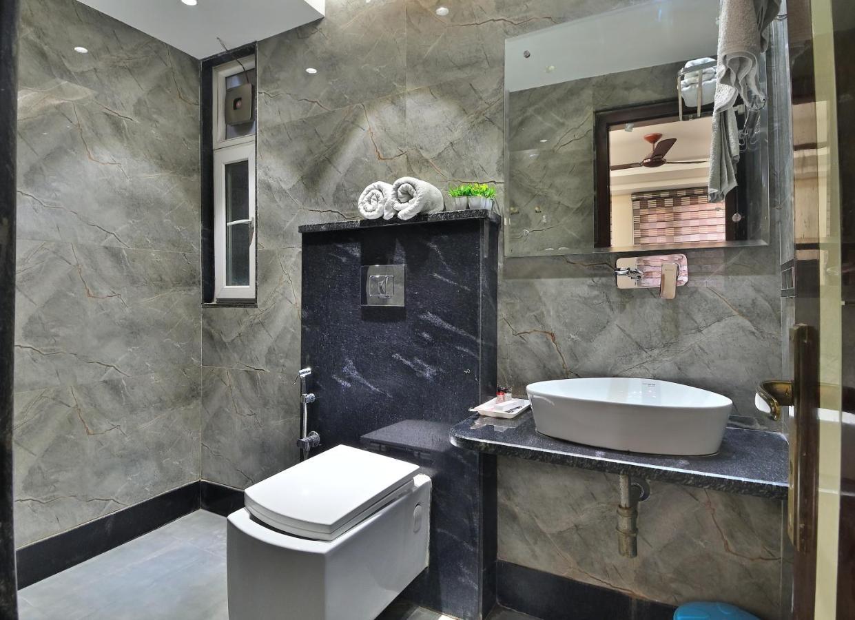 Hotel Vanson Delite - New Delhi Railway Station Buitenkant foto