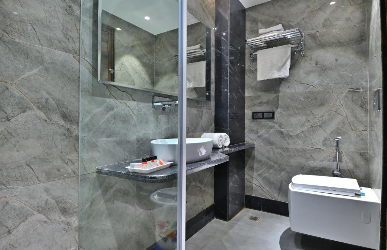 Hotel Vanson Delite - New Delhi Railway Station Buitenkant foto